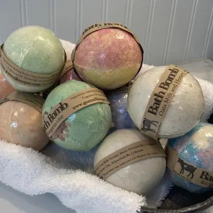 goat milk bath bomb - oat and honey